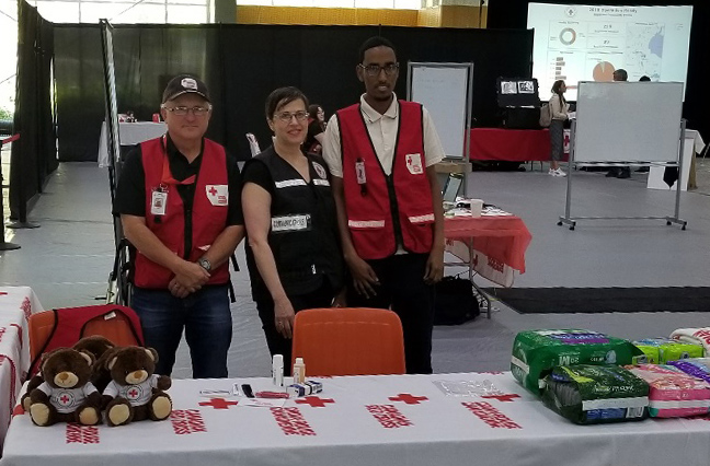 Red Cross event.jpg (171 KB)